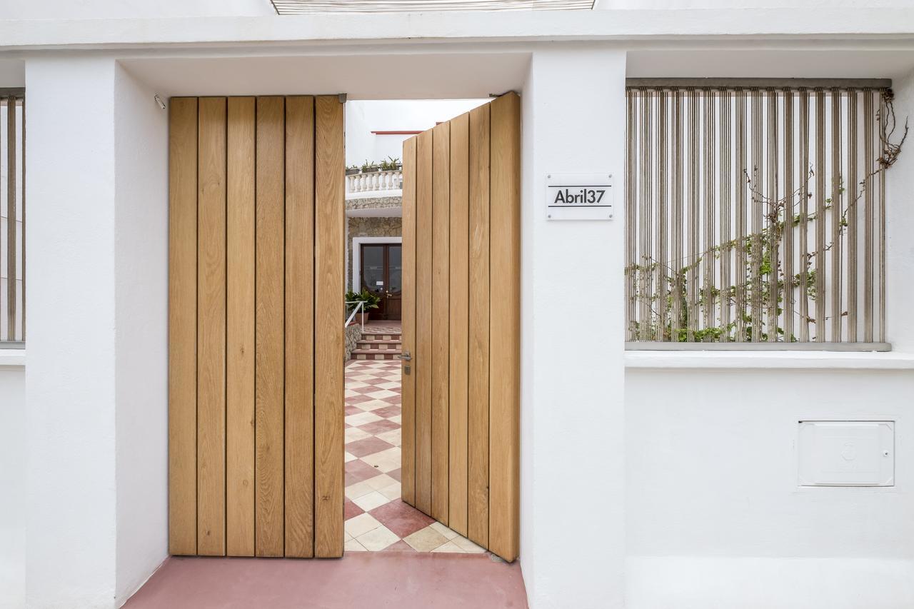 סיוטאדלה Hotel Abril 37 מראה חיצוני תמונה