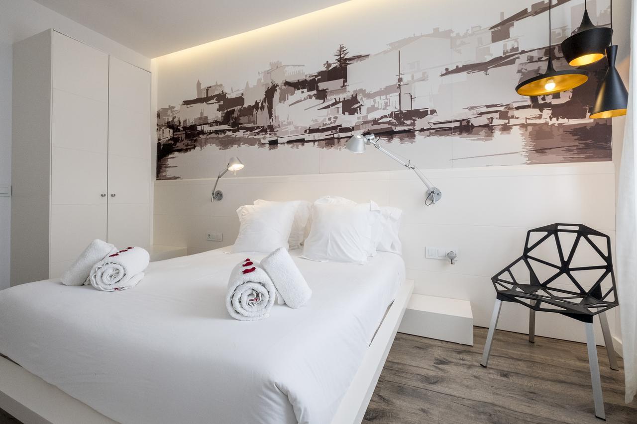 סיוטאדלה Hotel Abril 37 מראה חיצוני תמונה